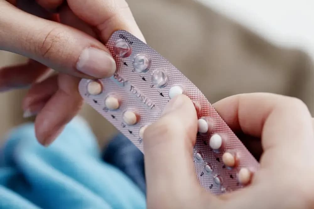 birth-control-pills.2-2.webp