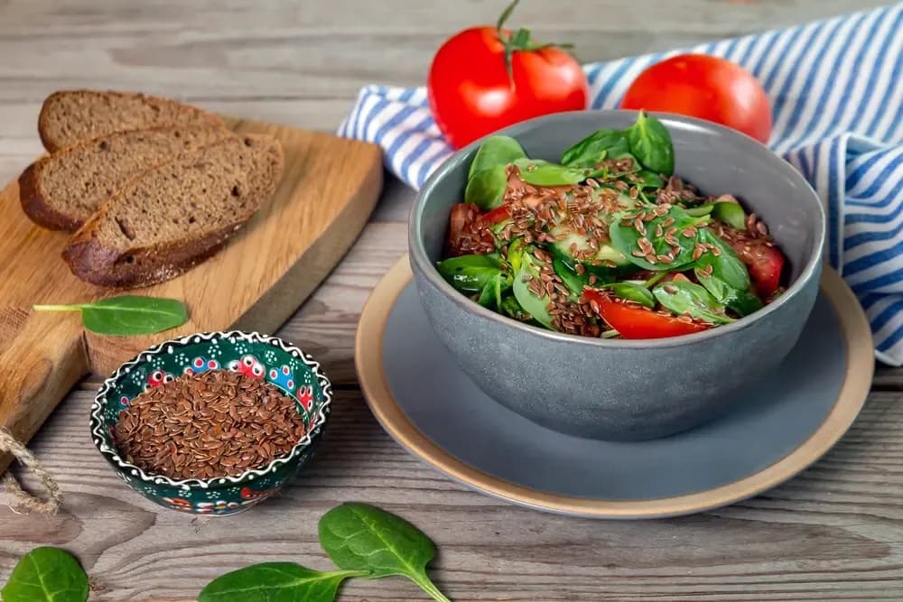 properties-of-flax-seeds.webp