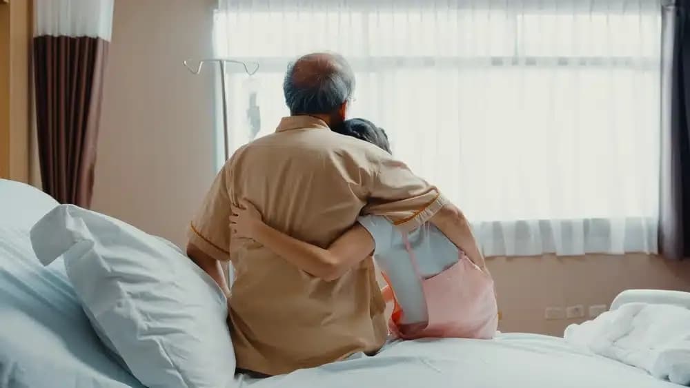 cancer-in-the-elderly.2.webp